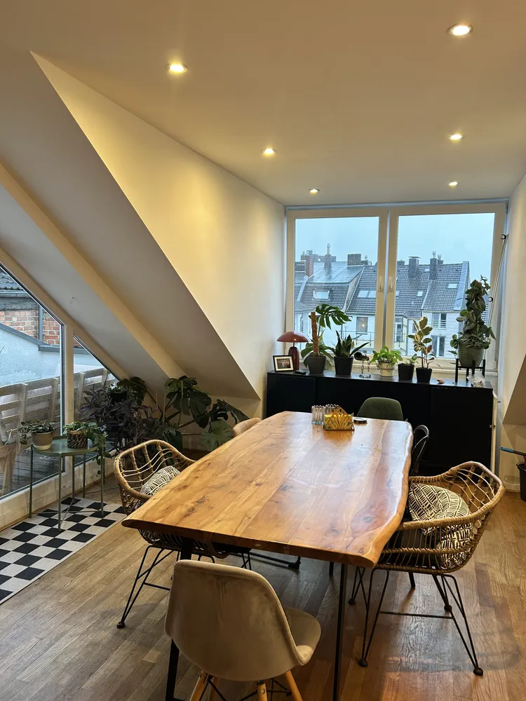 3 Zimmer Wohnung mit 100 m² in Düsseldorf – Bild 2