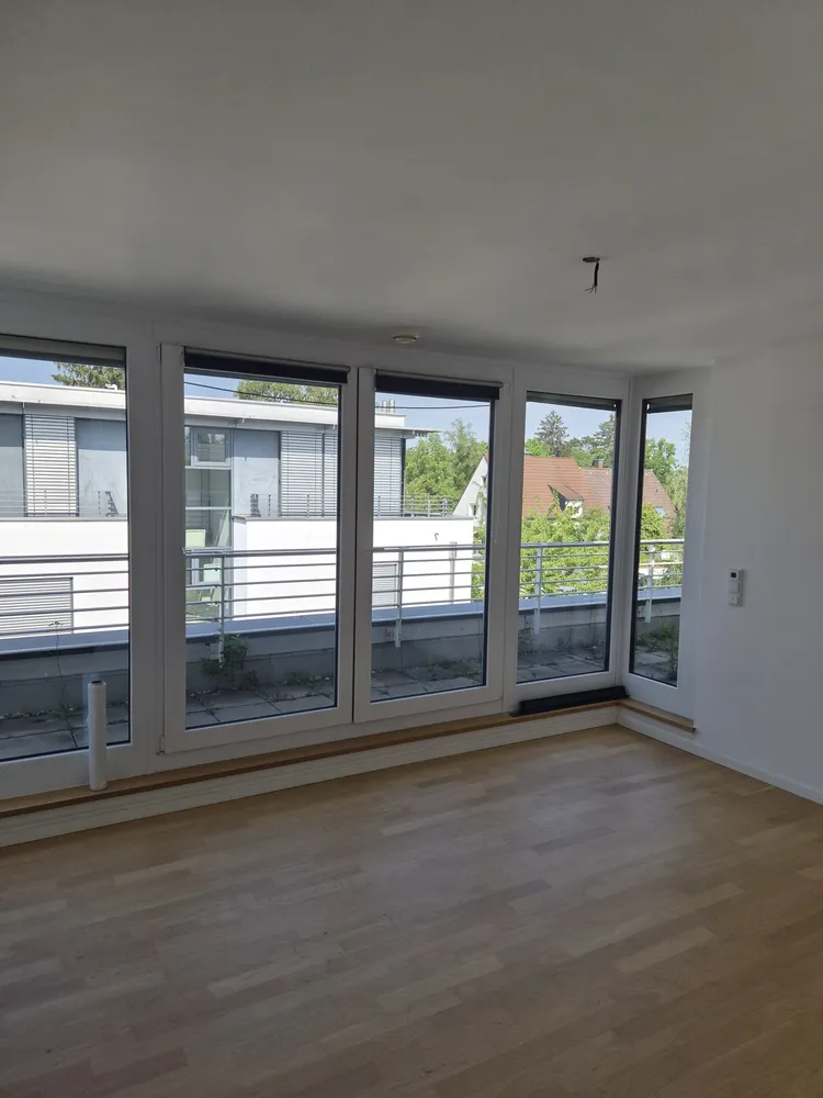 4 Zimmer Wohnung mit 141 m² in München – Bild 12