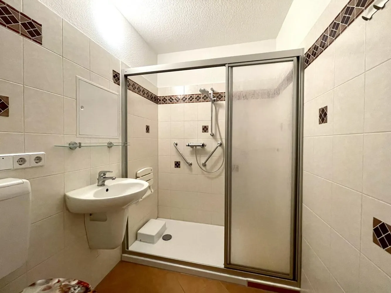 1 room apartment with 36 m² in Chemnitz – Photo 6