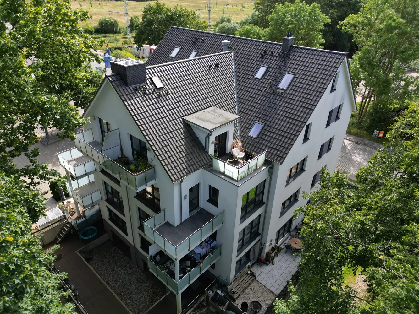 4 Zimmer Wohnung mit 116 m² in Rostock – Bild 2