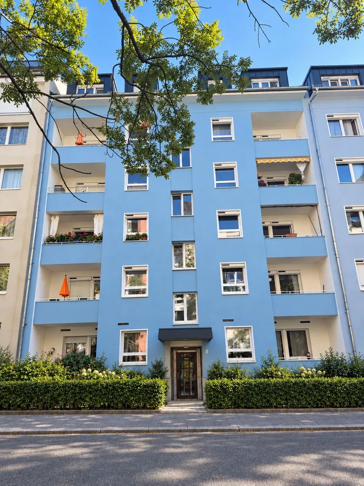3 room apartment with 70 m² in Frankfurt am Main – Photo 1