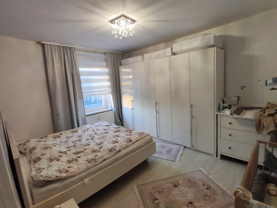 4 Zimmer Wohnung mit 135 m² in Gelsenkirchen – Bild 3