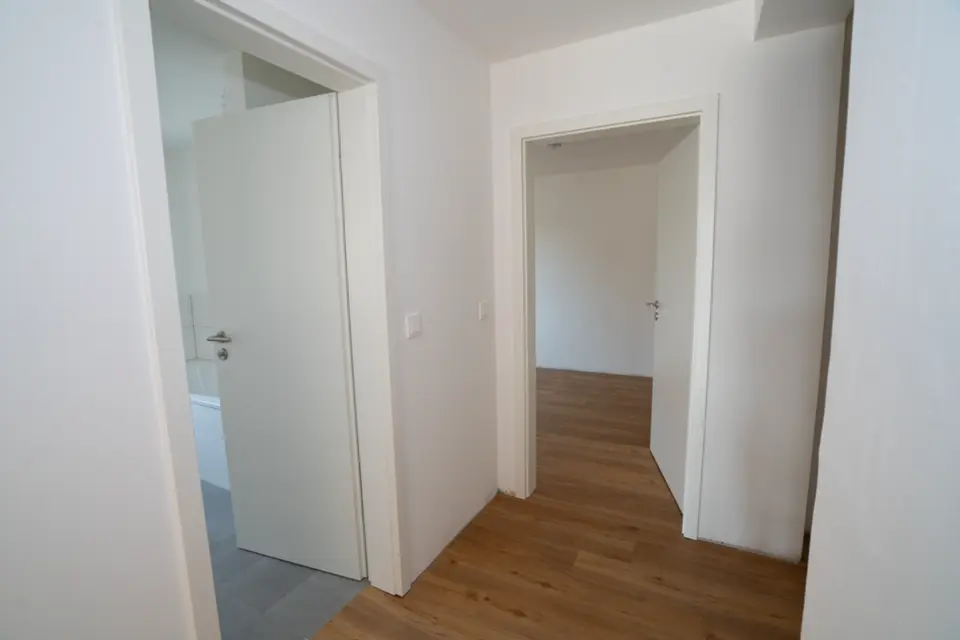 4 Zimmer Wohnung mit 92 m² in Altenburg – Bild 8