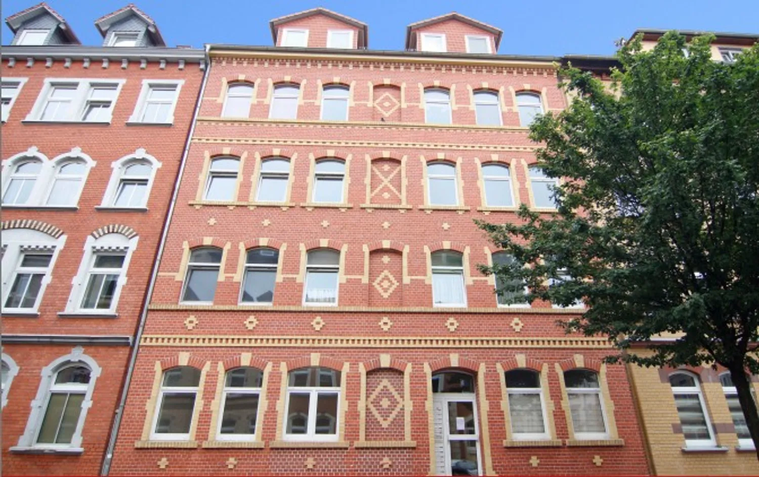 1 room apartment with 50 m² in Erfurt – Photo 1
