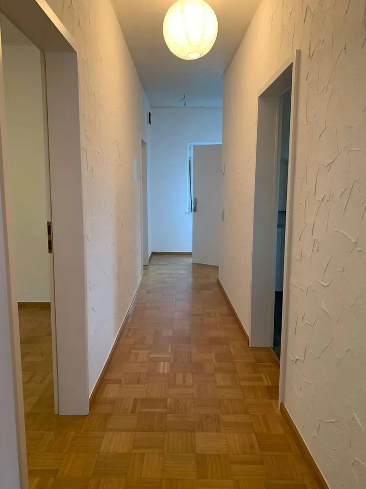 2 Zimmer Wohnung mit 85 m² in Homburg – Bild 2