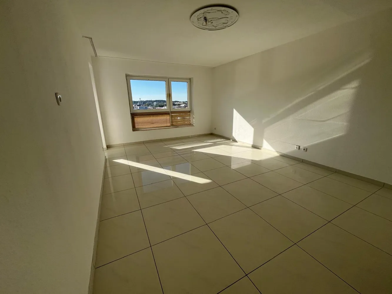 4 Zimmer Wohnung mit 90 m² in Kaiserslautern – Bild 4