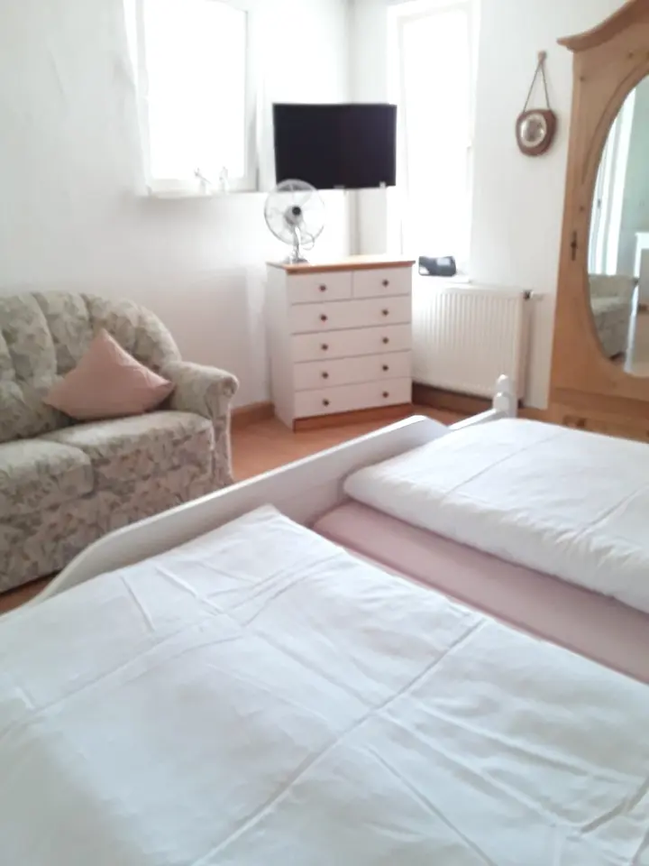 2 Zimmer Wohnung mit 32 m² in Michelstadt – Bild 2