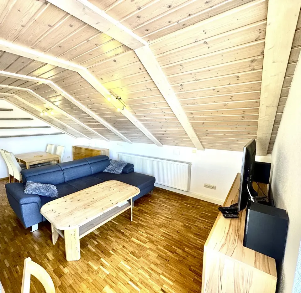 Shared room with 70 m² in Würzburg – Photo 2