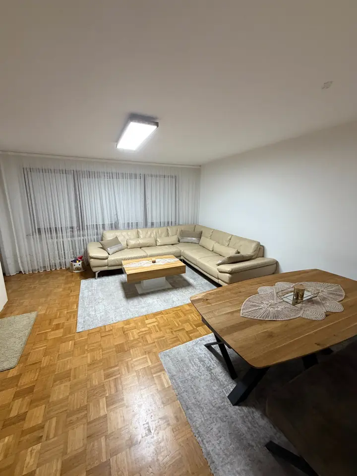 3 Zimmer Wohnung mit 75 m² in Duisburg – Bild 1