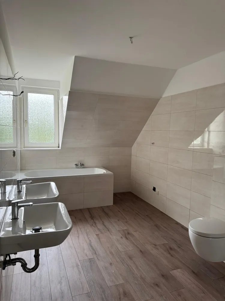 5 Zimmer Wohnung mit 119 m² in Magdeburg – Bild 4