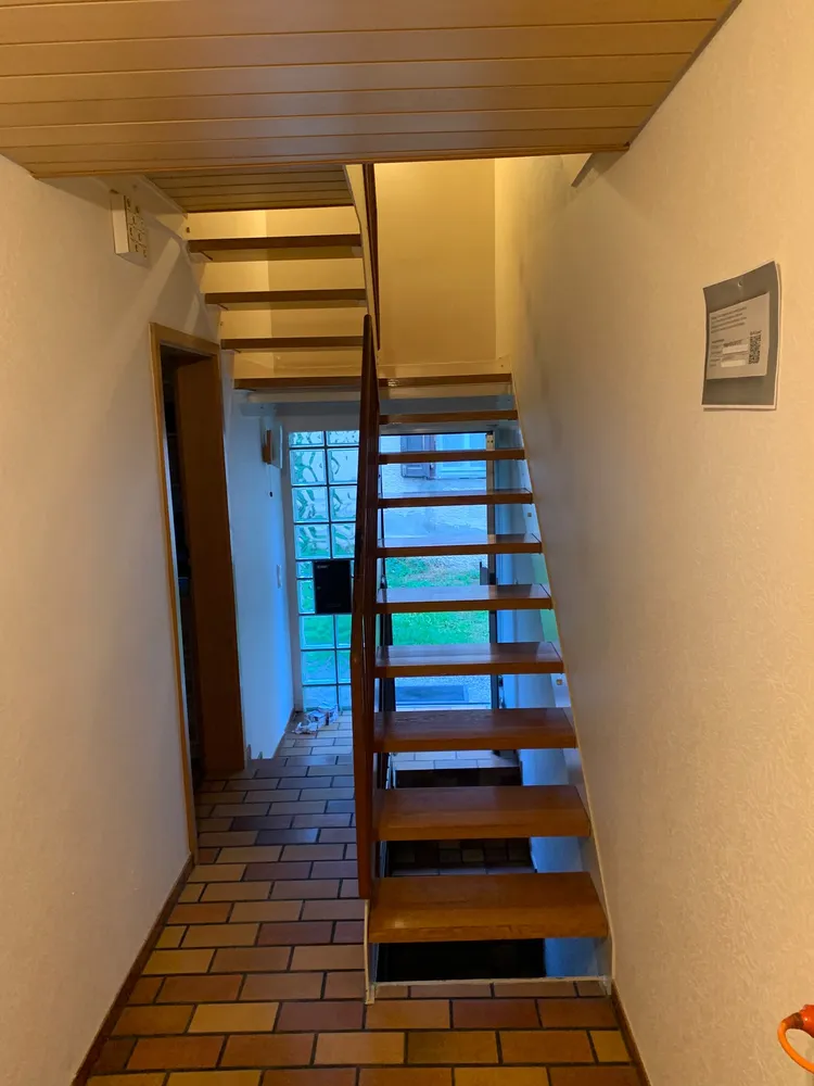 5 Zimmer Haus mit 100 m² in Metzingen – Bild 2