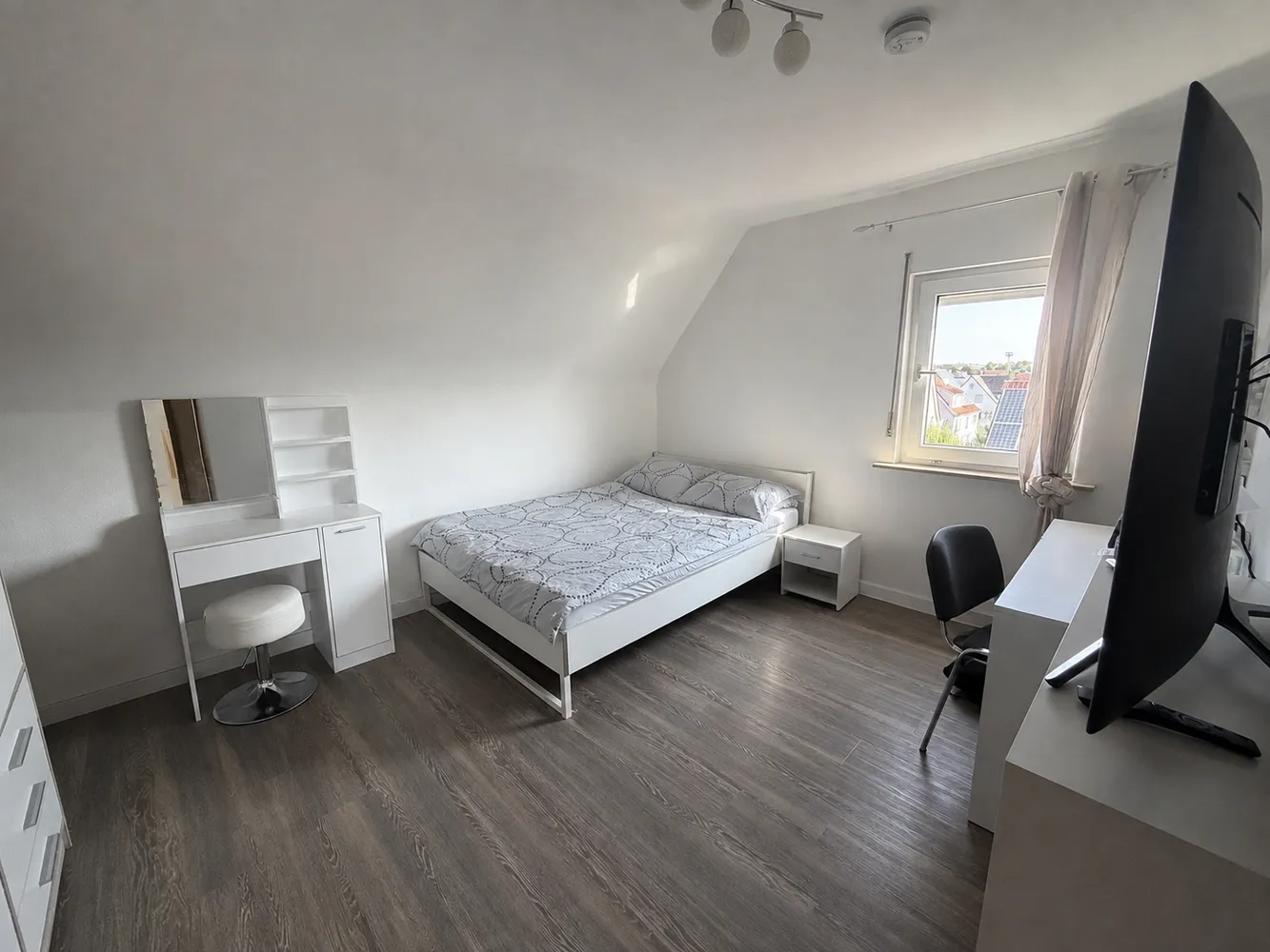6 Zimmer Wohnung mit 175 m² in Balingen – Bild 7