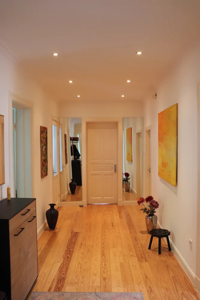 7 Zimmer Wohnung mit 195 m² in Hamburg – Bild 1