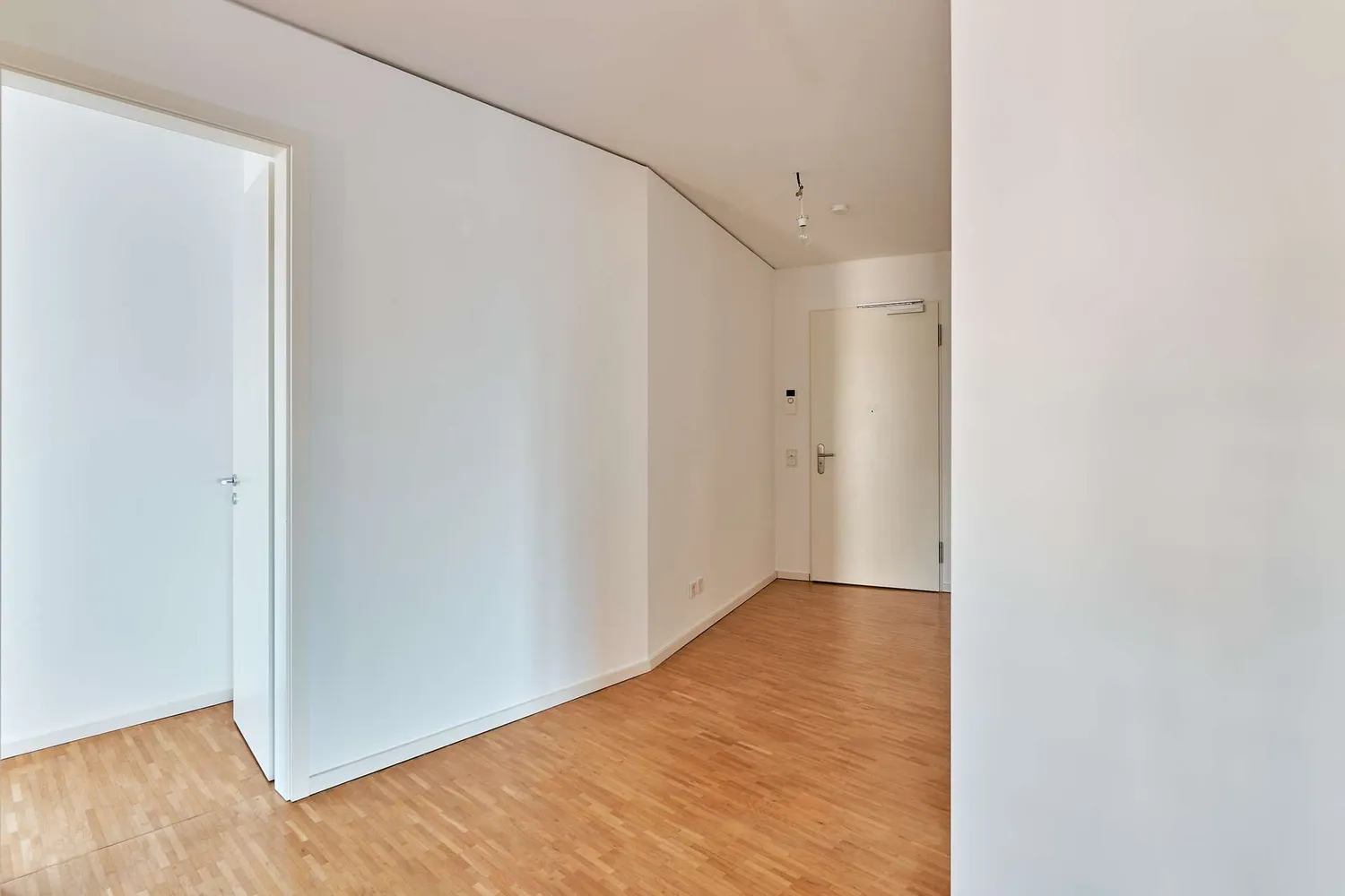 2 room apartment with 87 m² in Frankfurt am Main – Photo 12