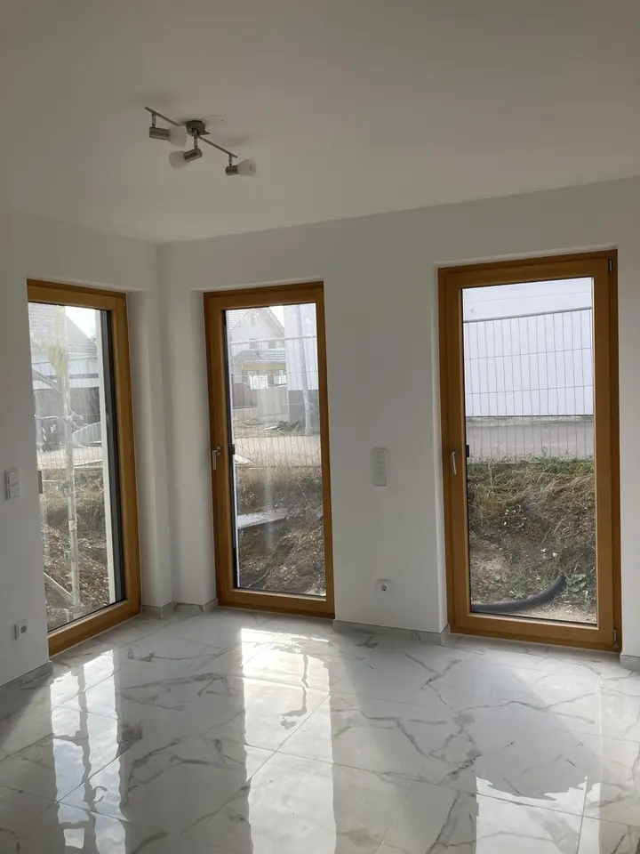 5 Zimmer Haus mit 177 m² in Donauwörth – Bild 1