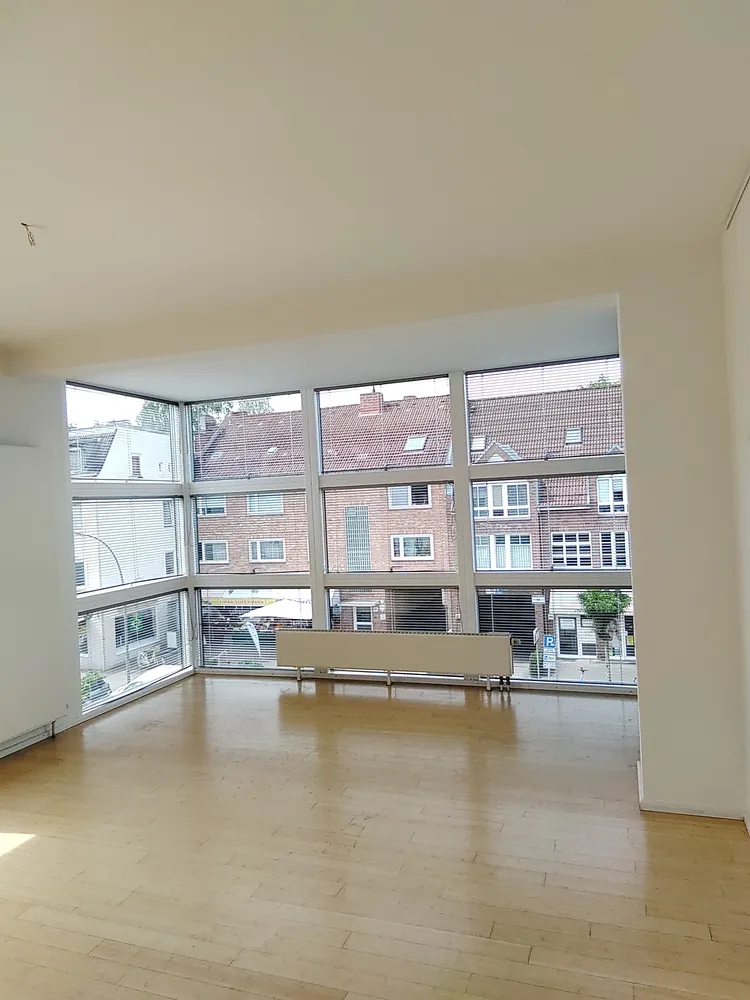 5 Zimmer Wohnung mit 135 m² in Hamburg – Bild 2