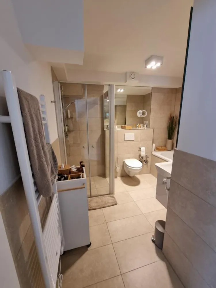 3 Zimmer Wohnung mit 80 m² in Düsseldorf – Bild 7