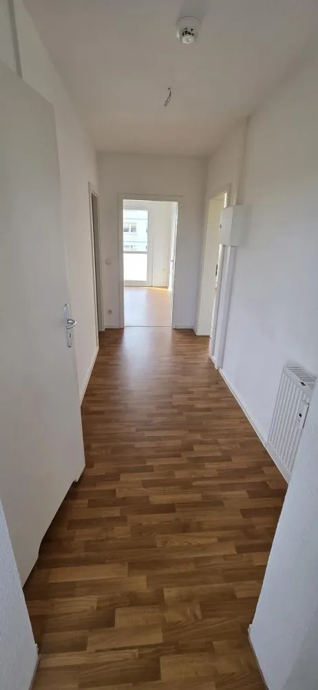 2 Zimmer Wohnung mit 61 m² in Werdau – Bild 3