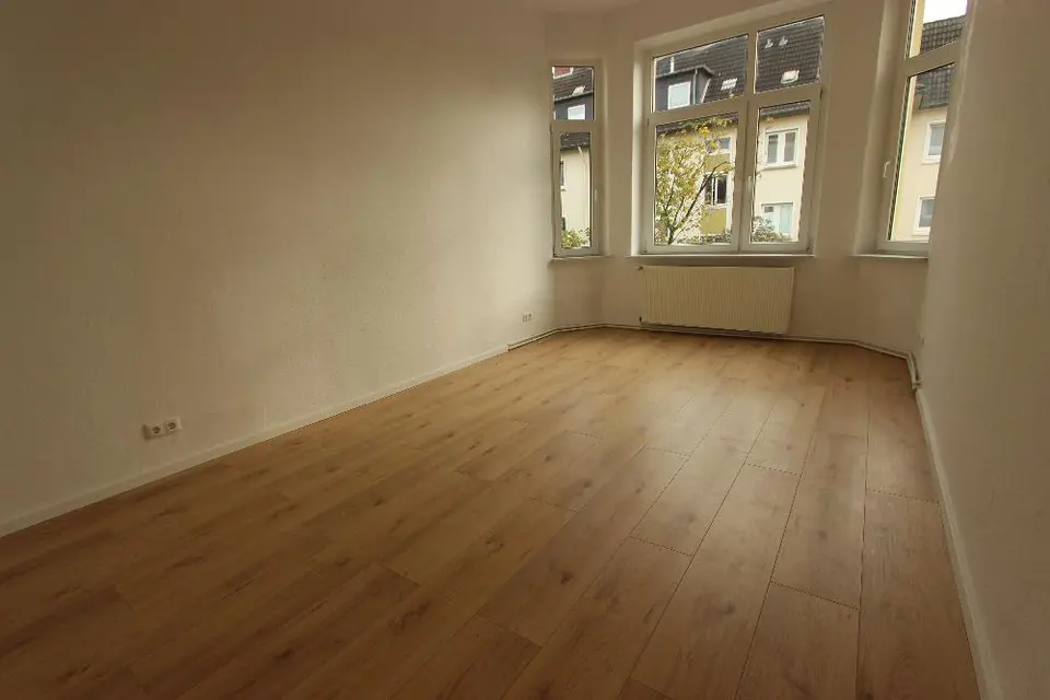 2 Zimmer Wohnung mit 65 m² in Wilhelmshaven – Bild 2