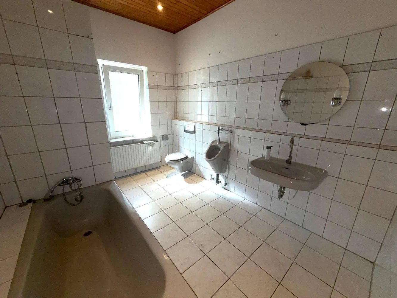 3 Zimmer Wohnung mit 105 m² in Duisburg – Bild 12