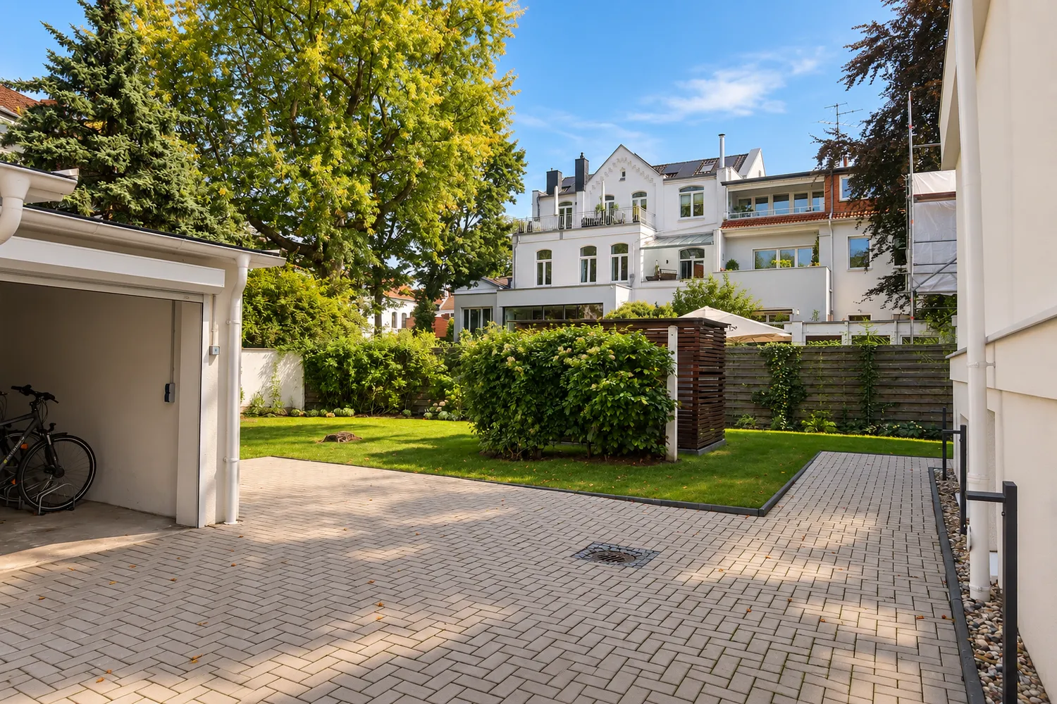 2 Zimmer Wohnung mit 90 m² in Hannover – Bild 2