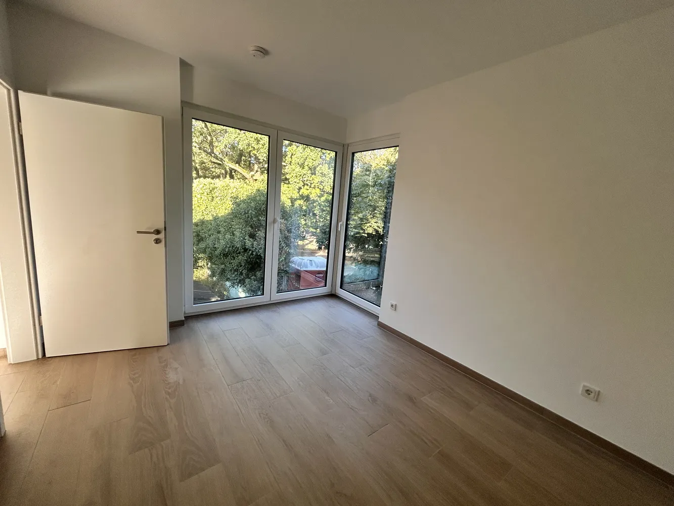2 room apartment with 55 m² in Cologne – Photo 9
