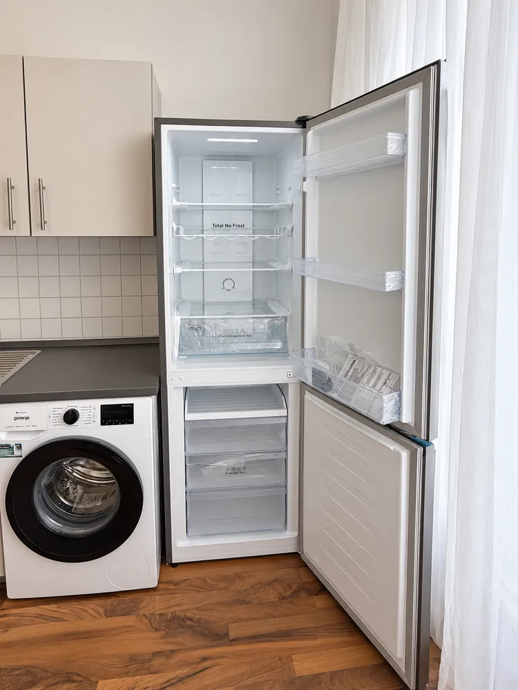 2 Zimmer Wohnung mit 67 m² in Berlin – Bild 10