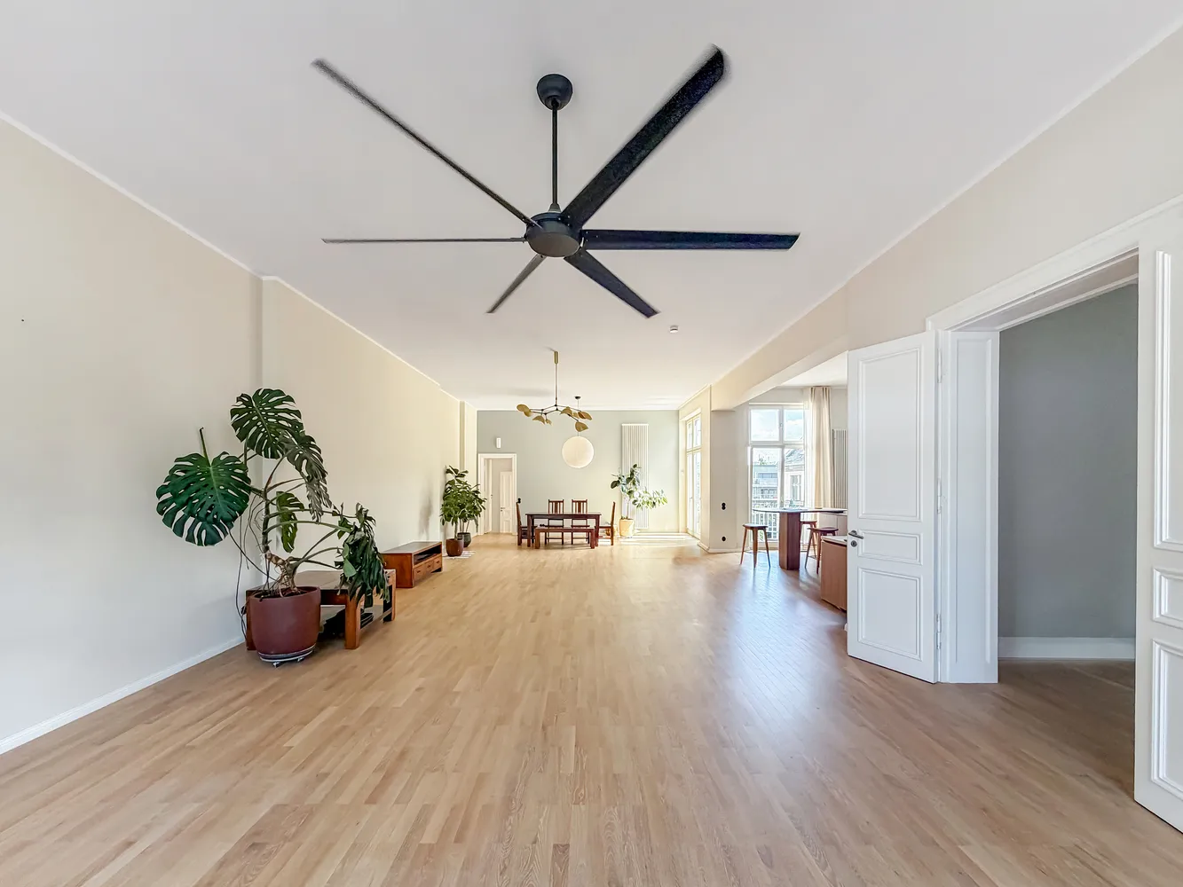 4 Zimmer Wohnung mit 204 m² in Berlin – Bild 6