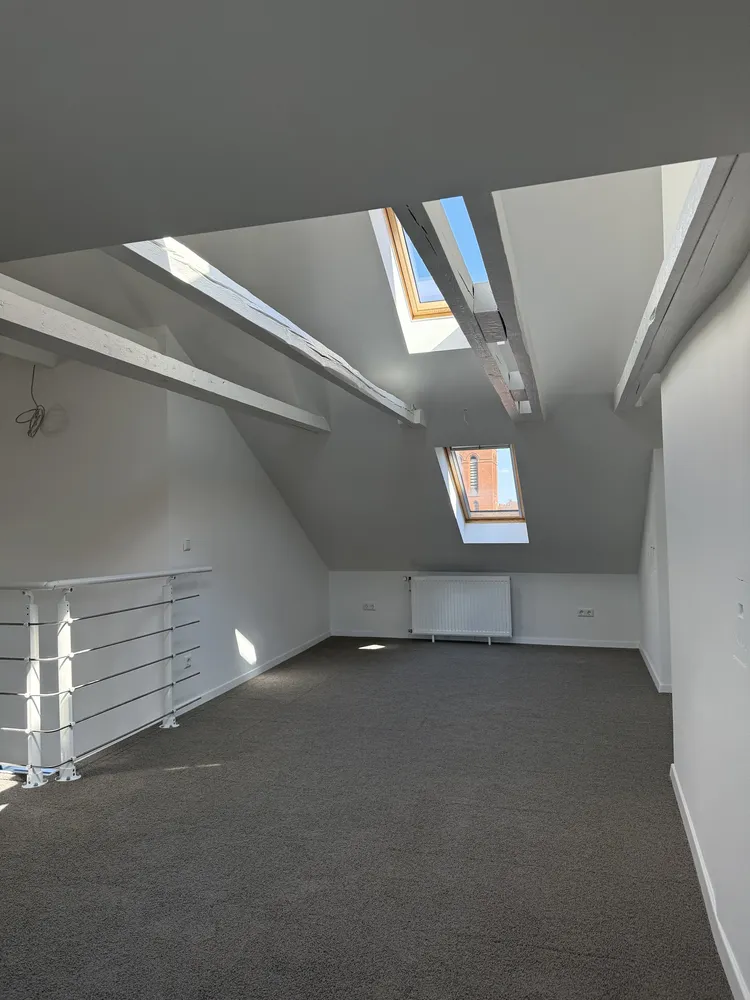3 Zimmer Wohnung mit 121 m² in Hannover – Bild 1