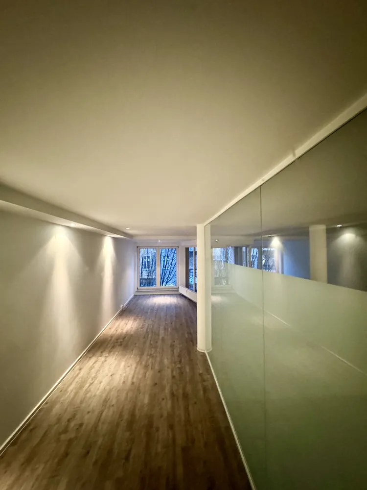 2 room apartment with 105 m² in Berlin – Photo 11