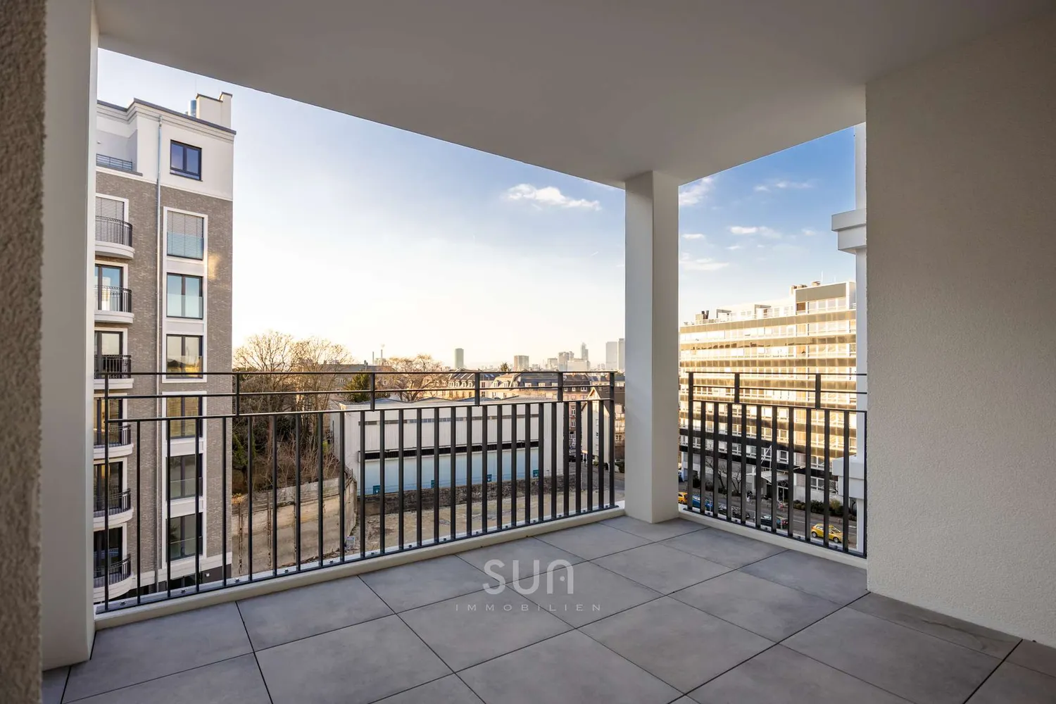 3 room apartment with 109 m² in Frankfurt am Main – Photo 3
