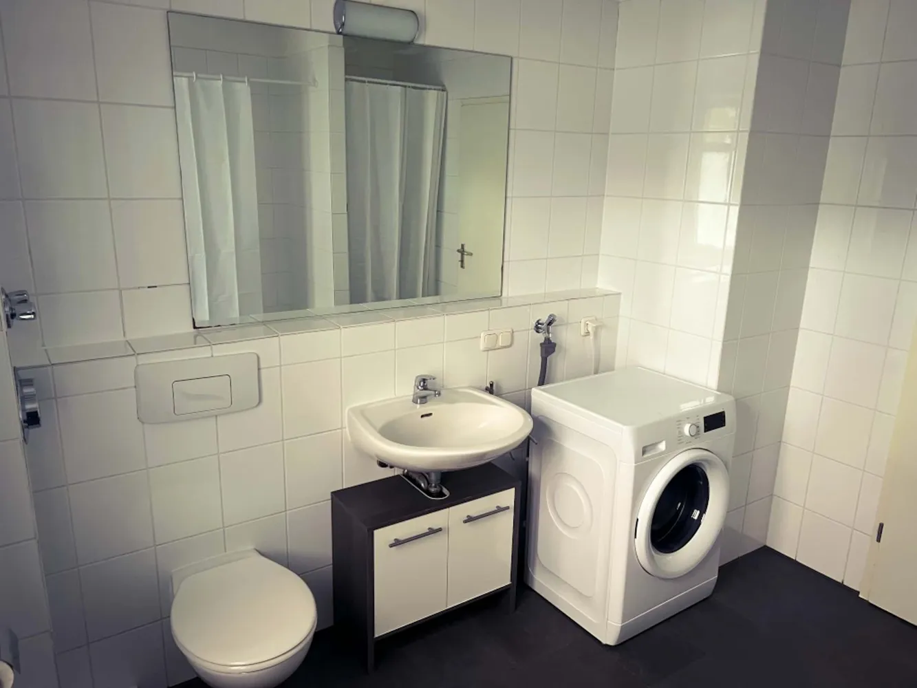 WG-Zimmer mit 15 m² in Frankfurt am Main – Bild 5