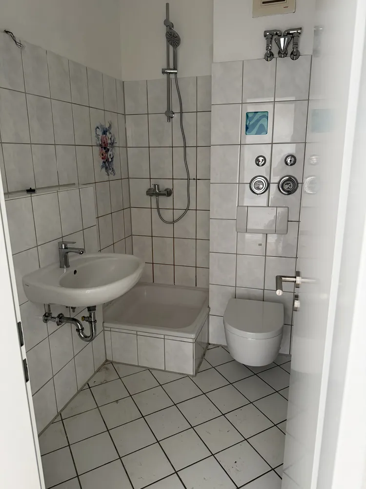 2 room apartment with 40 m² in Hanover – Photo 7