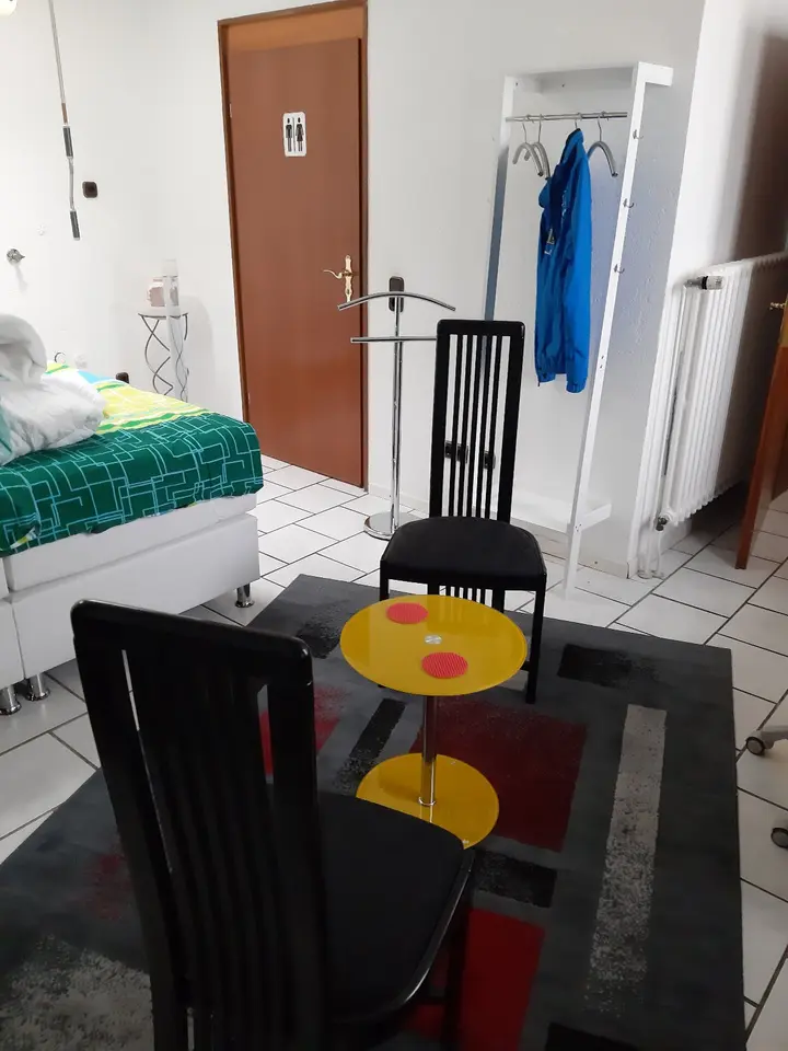 6 Zimmer Wohnung mit 140 m² in Bonn – Bild 4