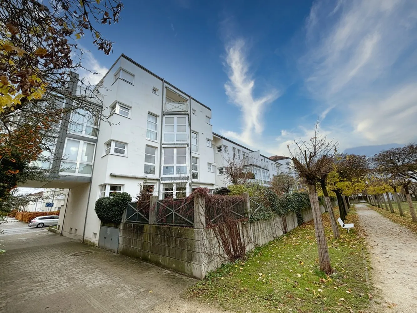 4 Zimmer Wohnung mit 107 m² in Regensburg – Bild 1