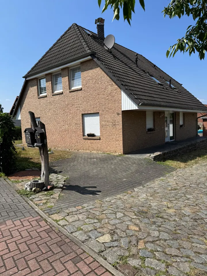 3 Zimmer Wohnung mit 111 m² in Dessau-Roßlau – Bild 4