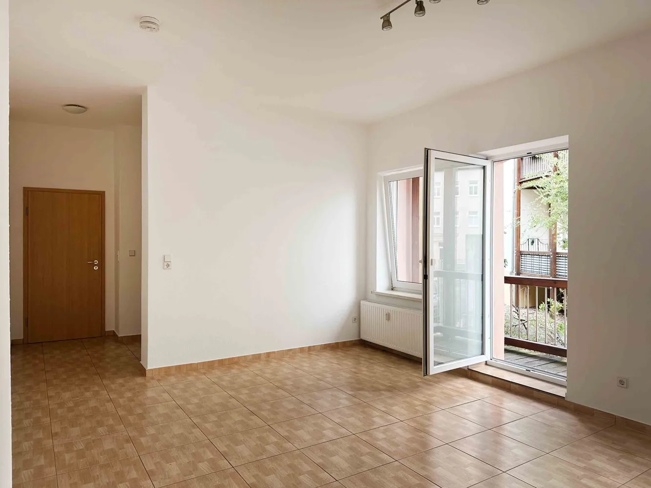 1 Zimmer Wohnung mit 32 m² in Halle (Saale) – Bild 11