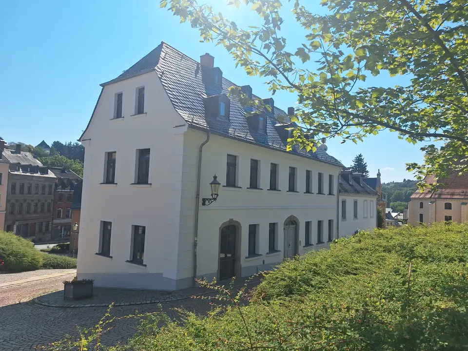 3 Zimmer Wohnung mit 88 m² in Plauen – Bild 1