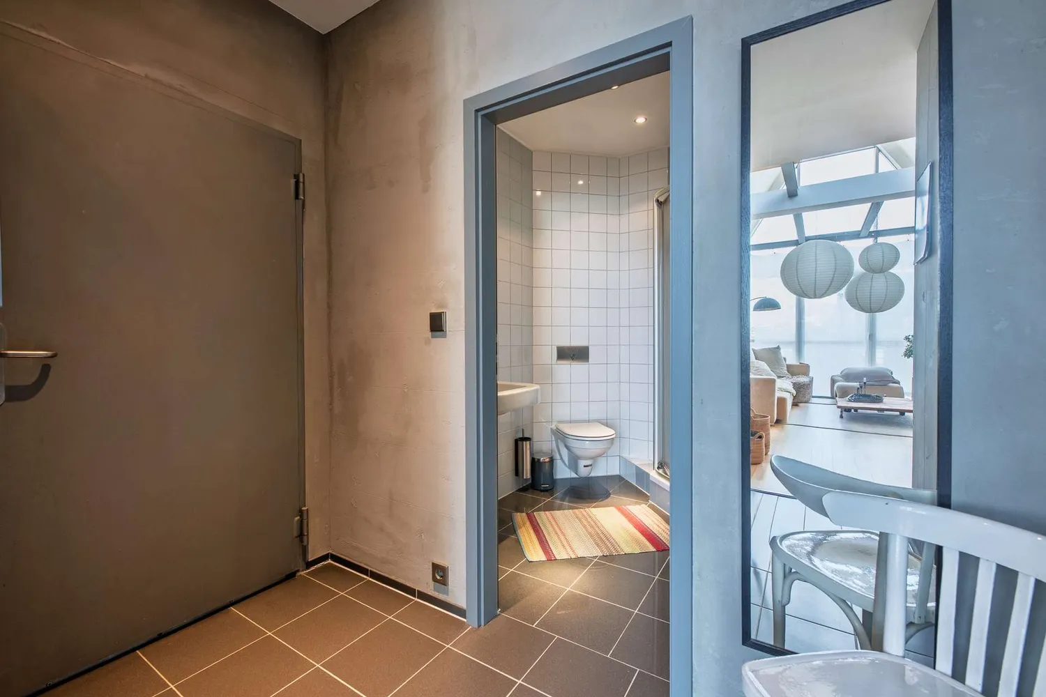 2 Zimmer Wohnung mit 185 m² in Berlin – Bild 2