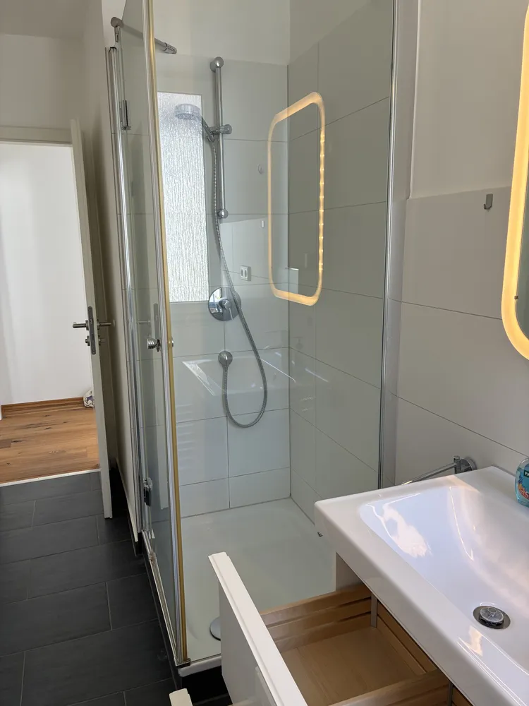 2 room apartment with 64 m² in Düsseldorf – Photo 4
