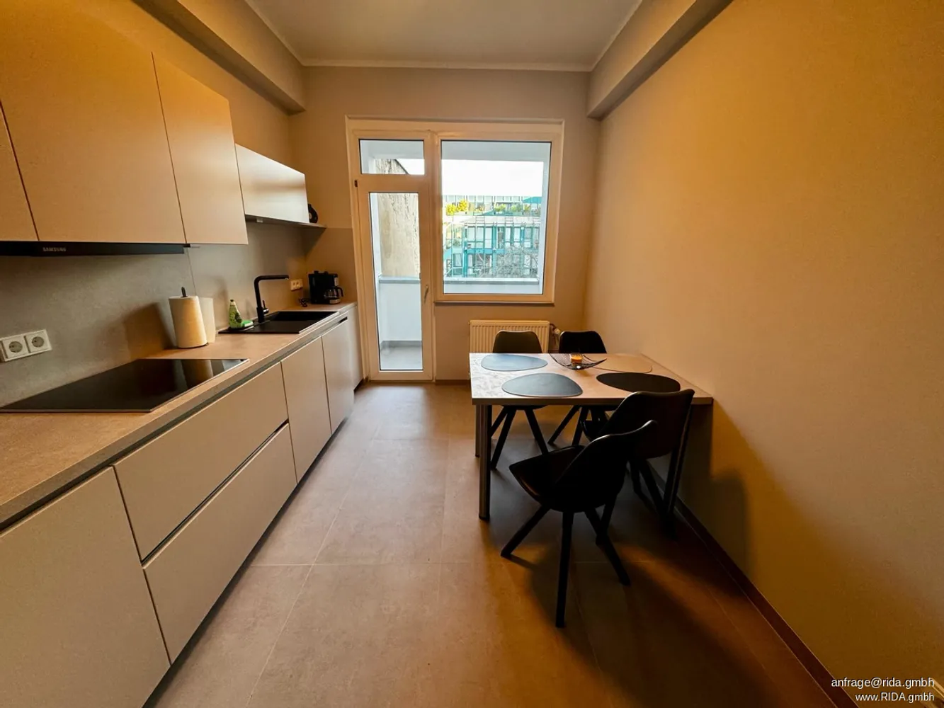 2 Zimmer Wohnung mit 60 m² in Köln – Bild 6
