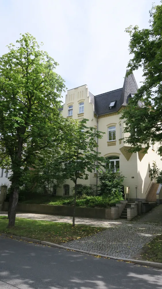 1 Zimmer Wohnung mit 25 m² in Halle (Saale) – Bild 2
