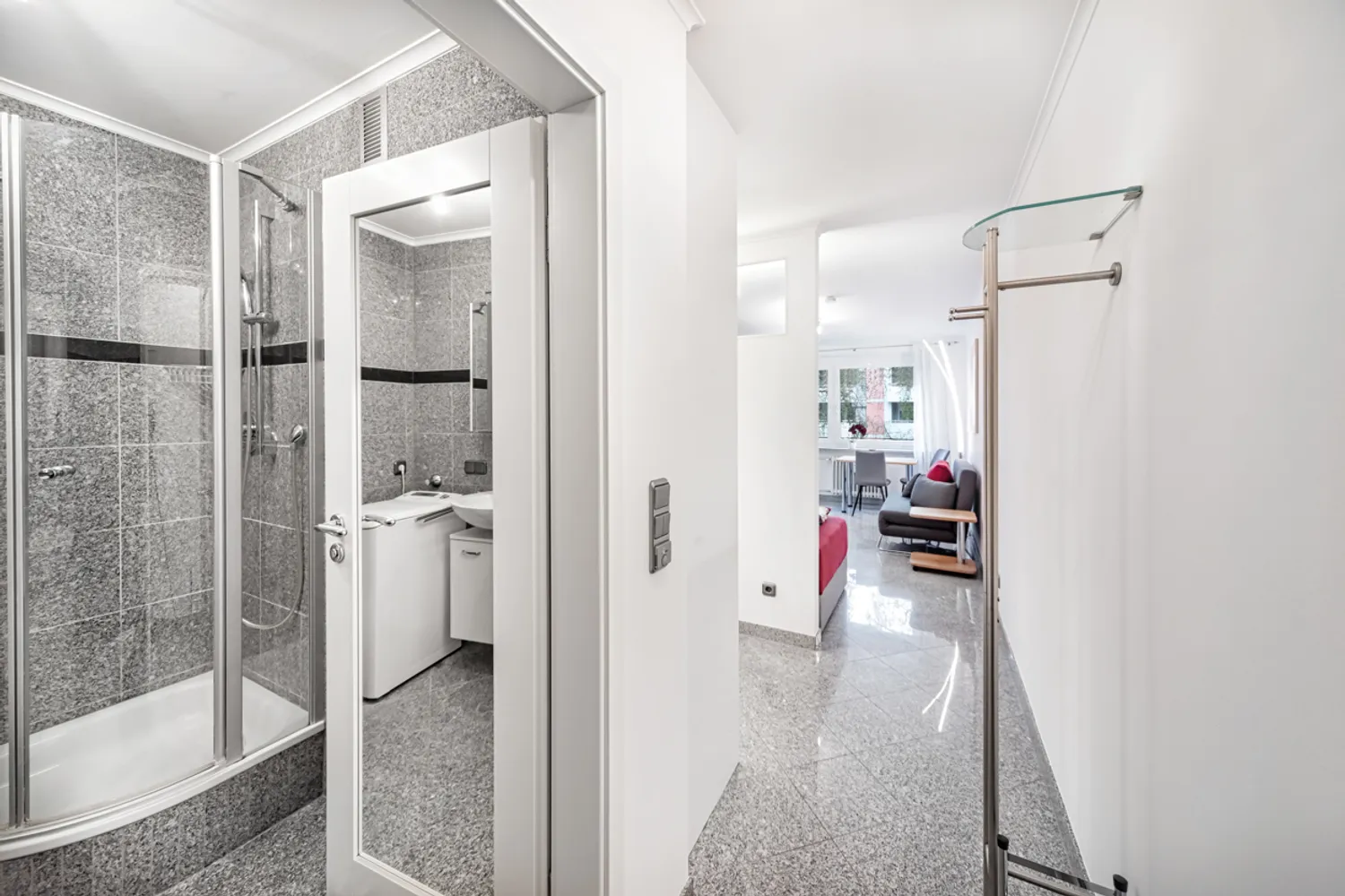 1 Zimmer Wohnung mit 26 m² in München – Bild 8