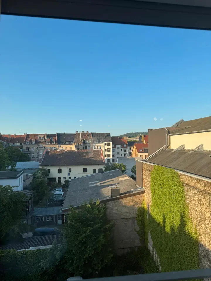 1 Zimmer Wohnung mit 83 m² in Saarbrücken – Bild 4