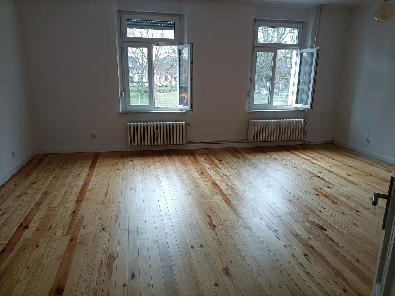 2 Zimmer Wohnung mit 80 m² in Duisburg – Bild 1