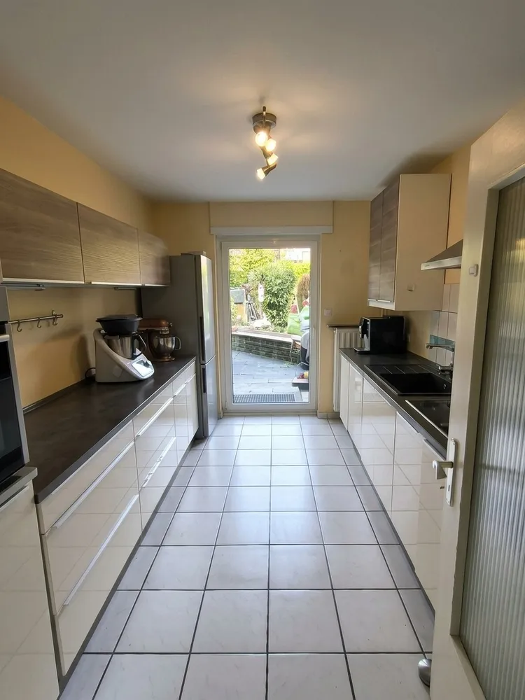 4 Zimmer Wohnung mit 100 m² in Mönchengladbach – Bild 3
