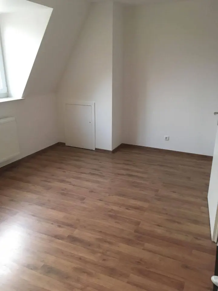 4 Zimmer Wohnung mit 60 m² in Bremerhaven – Bild 2
