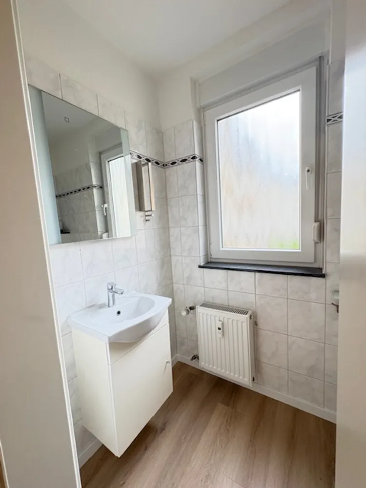 4 room apartment with 85 m² in Essen – Photo 5