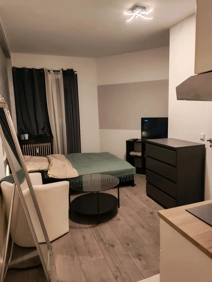 2 Zimmer Wohnung mit 30 m² in Köln – Bild 1