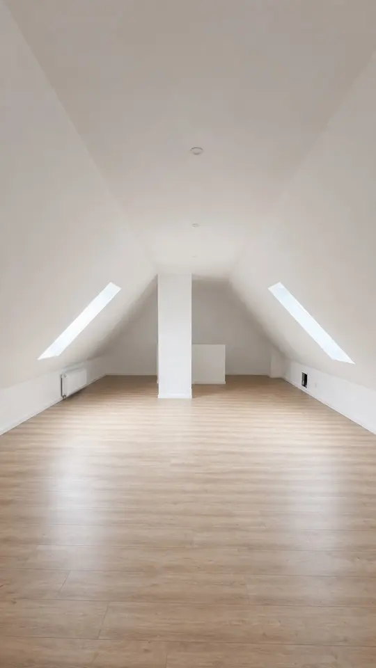 4 Zimmer Wohnung mit 100 m² in Neumünster – Bild 1